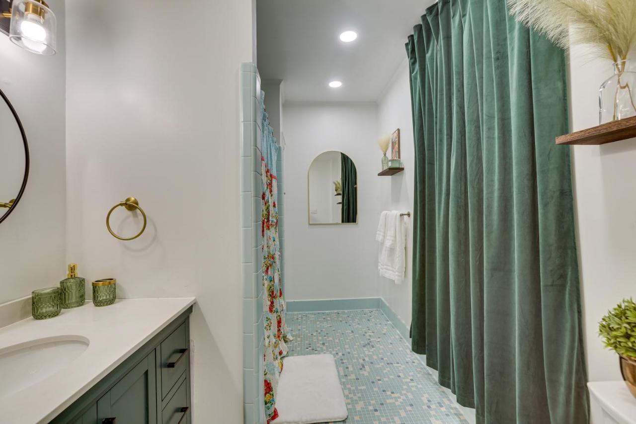 Danville Retreat With Hot Tub And Cozy Fireplace! エクステリア 写真